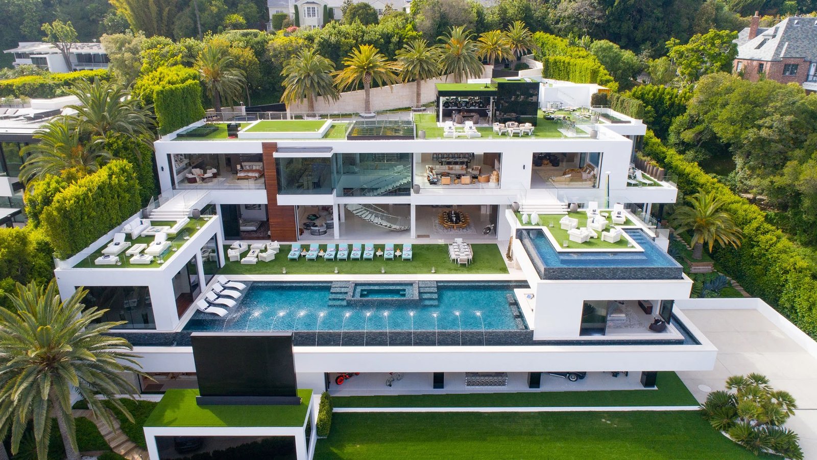 Real Estate Showcase